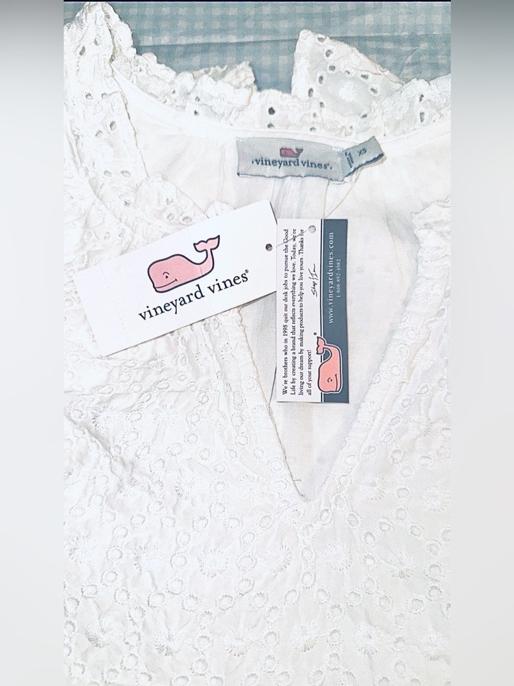 NWT Vineyard Vines Women’s White Eyelet Flutter Sleeve Top - Size XS - Picture 3 of 5